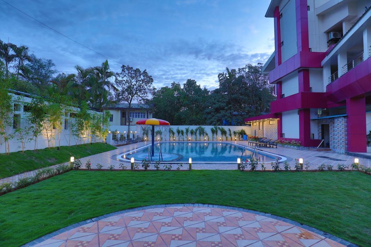 לונבלה Imperial Grande Resort מראה חיצוני תמונה